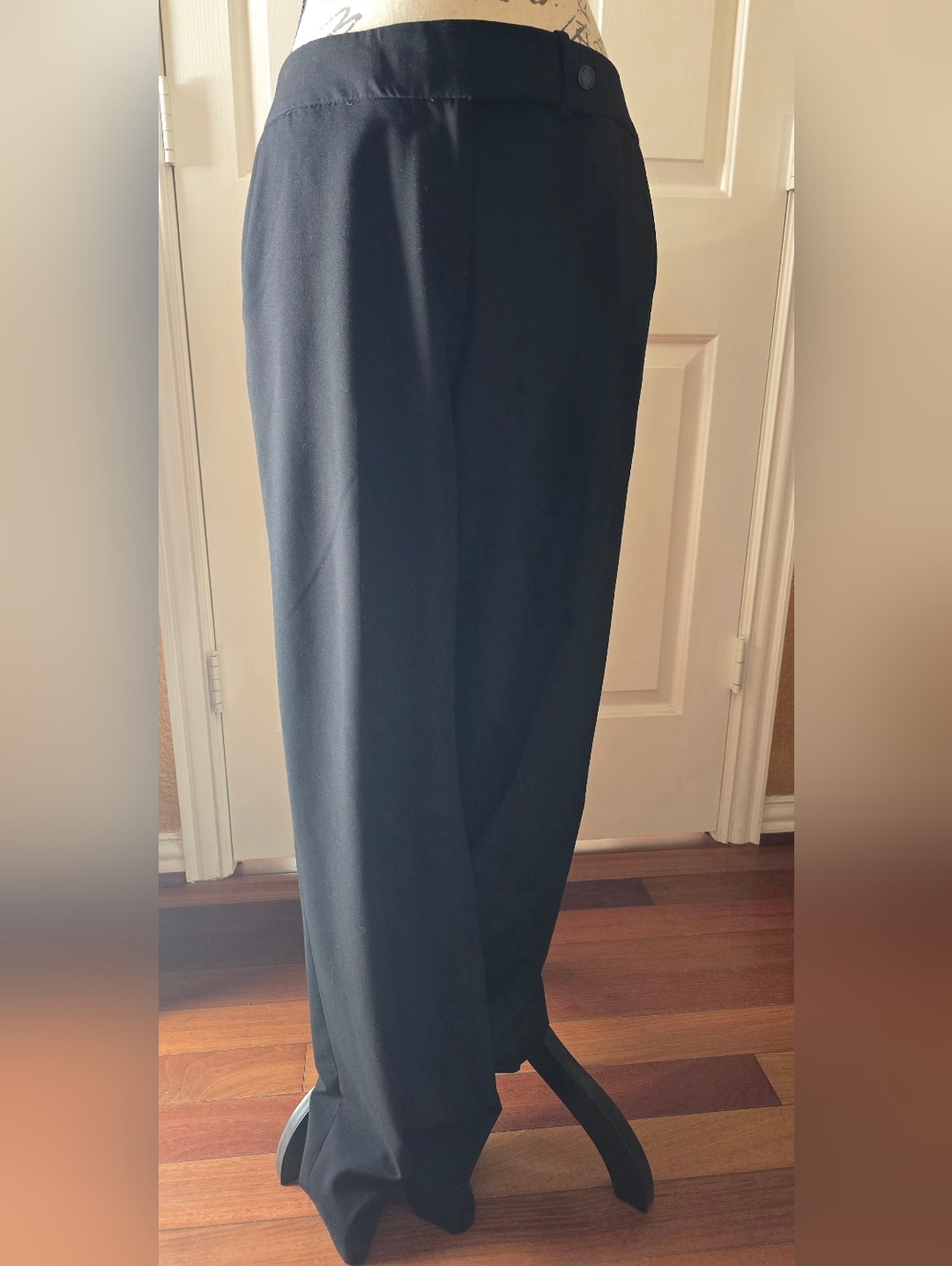 Classic Wide-Leg Mid-Rise Black Dress Pants Size 6